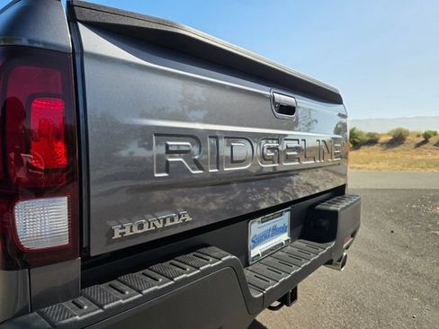 New 2026 Honda Ridgeline RTL image 11