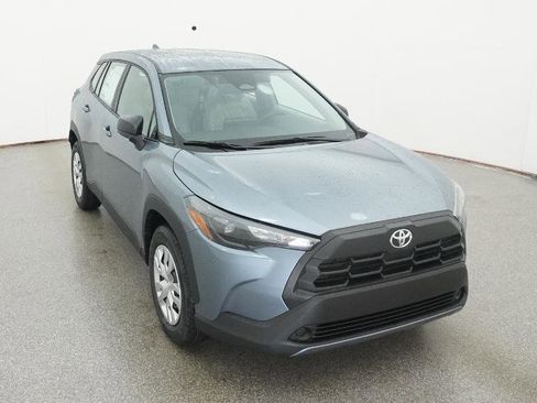 New 2026 Toyota Corolla Cross L image 36