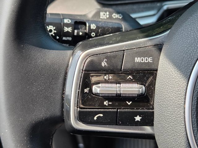 Used 2025 Kia Sorento EX w/ Panoramic Sunroof Package FWD image 28