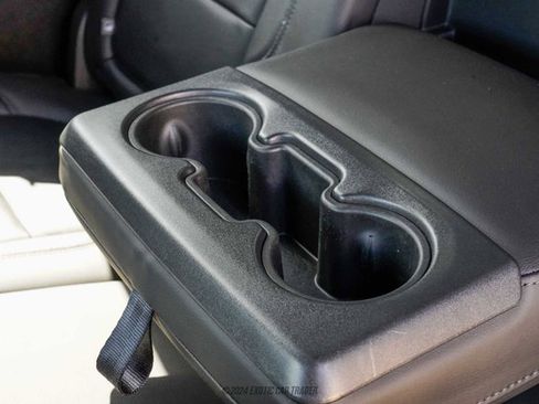 Used 2019 Chevrolet Silverado 1500 High Country w/ Technology Package AWD/4WD image 38