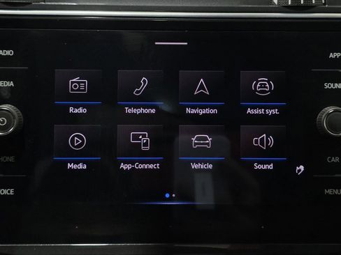 Used 2022 Volkswagen Tiguan SE R-Line image 40