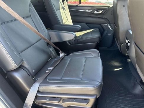 Used 2022 GMC Yukon Denali image 12