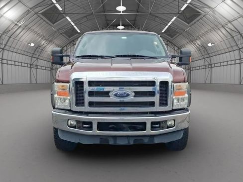 Used 2009 Ford F250 FX4 AWD/4WD image 2