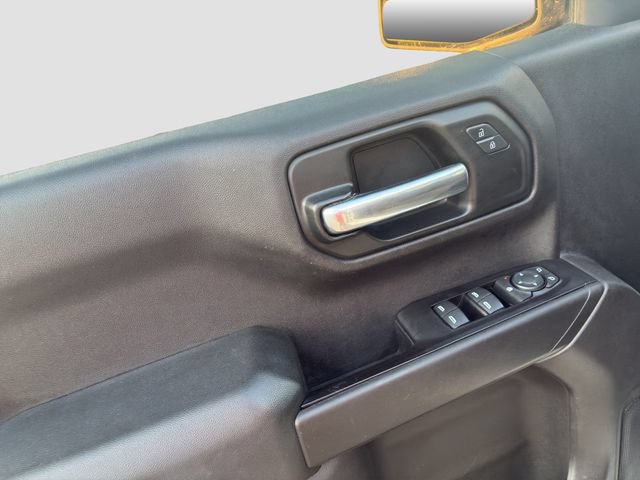 Used 2019 Chevrolet Silverado 1500 Custom w/ Custom Value Package AWD/4WD image 22