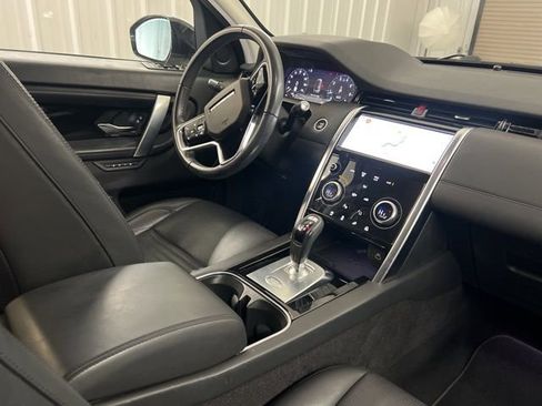 Used 2021 Land Rover Discovery Sport SE image 21