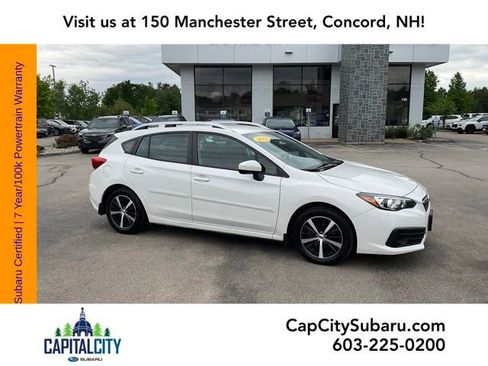 Certified 2022 Subaru Impreza 2.0i Premium AWD/4WD image 1