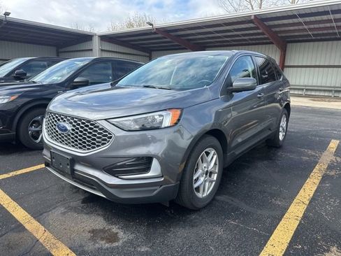 Used 2024 Ford Edge SEL image 15