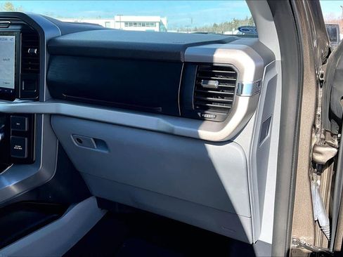 Used 2021 Ford F150 XLT w/ Equipment Group 302A High image 19