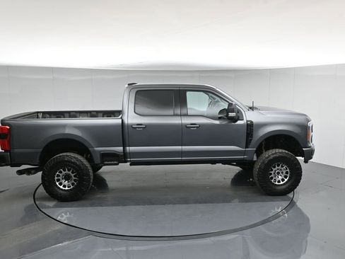 Used 2023 Ford F250 XLT w/ Black Appearance Package image 48