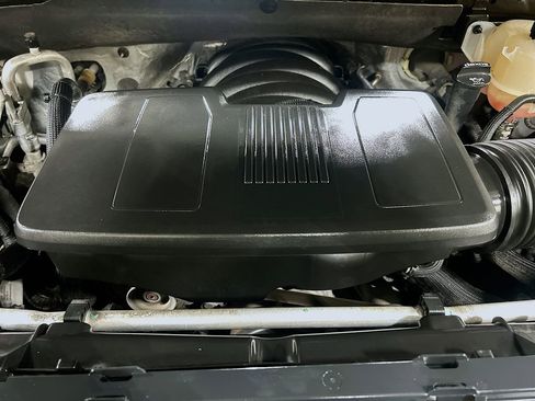 Used 2019 Chevrolet Silverado 1500 LT w/ All-Star Edition image 29