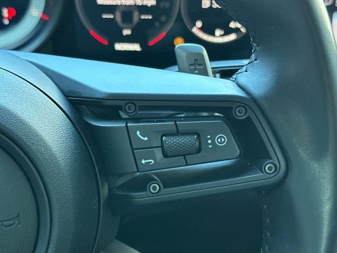 Certified 2022 Porsche 911 Carrera image 30