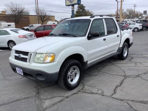 Used 2004 Ford Explorer Sport Trac XLS image 15