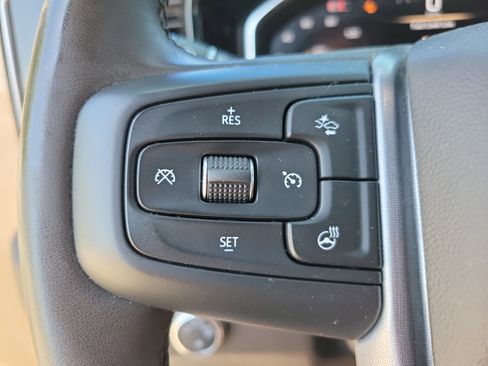 Used 2024 GMC Sierra 1500 SLE w/ Preferred Package AWD/4WD image 17
