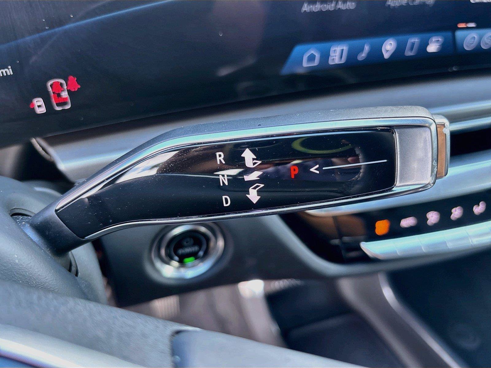 Used 2024 Cadillac Lyriq Tech RWD image 16