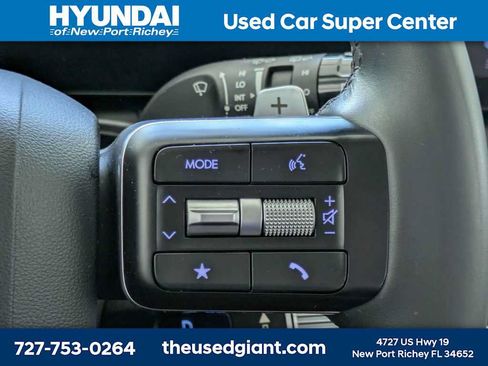 Certified 2025 Hyundai Santa Fe SEL FWD image 35