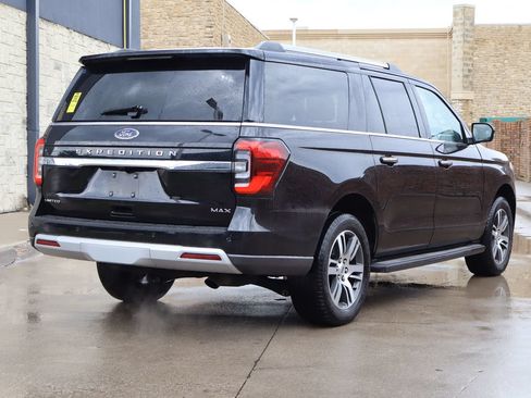 Used 2024 Ford Expedition Max Limited RWD image 3