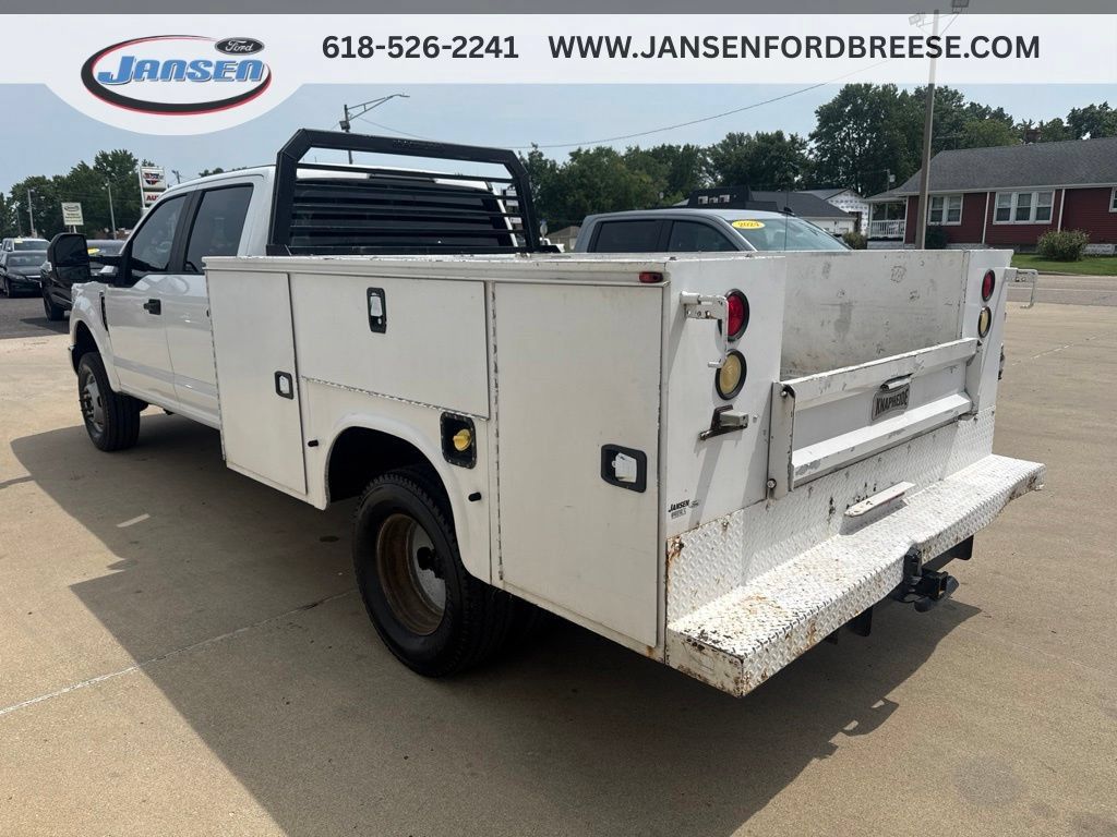 Used 2017 Ford F350 XL w/ Power Equipment Group AWD/4WD image 6