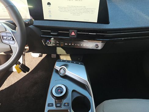 Certified 2024 Kia EV6 Wind w/ Wind Technology Package AWD/4WD image 14