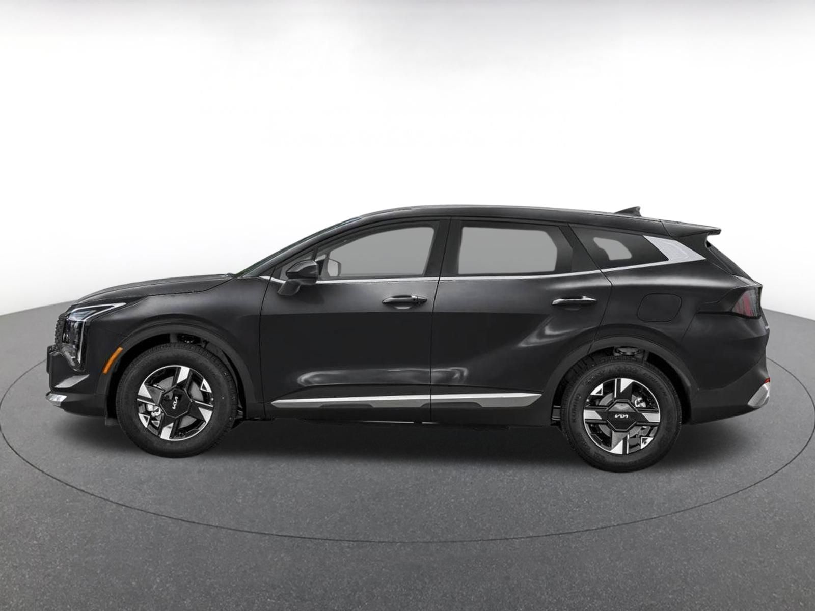 Used 2026 Kia Sportage LX FWD image 3