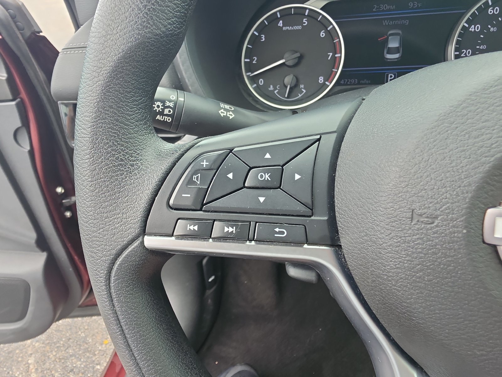 Used 2024 Nissan Sentra SV FWD image 21