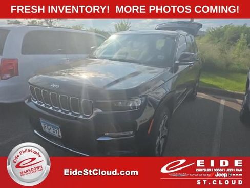 Used 2023 Jeep Grand Cherokee Limited w/ Trailer Tow Prep Group (B) AWD/4WD image 1