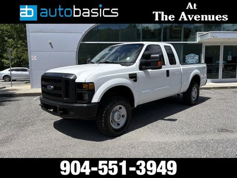Used 2009 Ford F250 XL image 1