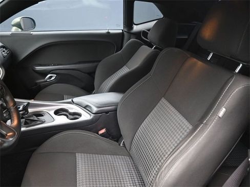 Used 2021 Dodge Challenger R/T w/ Blacktop Package image 19