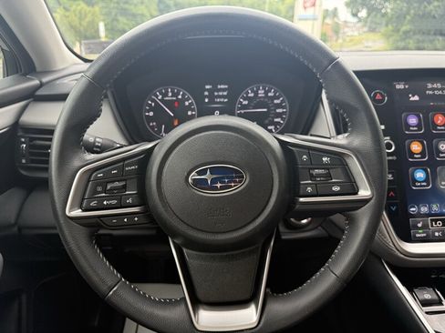 Used 2024 Subaru Outback Premium AWD/4WD image 21