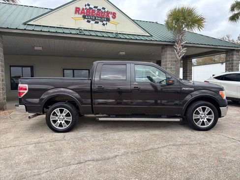 Used 2014 Ford F150 Lariat w/ Equipment Group 501A Mid image 4
