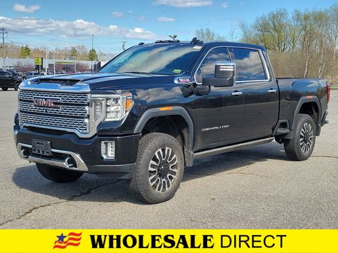 Used 2021 GMC Sierra 2500 Denali w/ Denali Black Diamond Edition AWD/4WD image 1