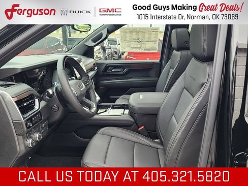 New 2026 GMC Yukon Denali w/ Denali Reserve Package AWD/4WD image 15