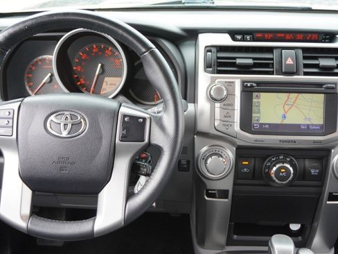 Used 2012 Toyota 4Runner SR5 w/ Premium Pkg AWD/4WD image 29
