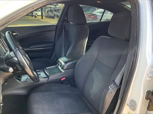 Used 2014 Dodge Charger R/T image 9