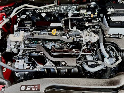 Used 2025 Toyota Corolla Cross XLE w/ Convenience Package FWD image 45