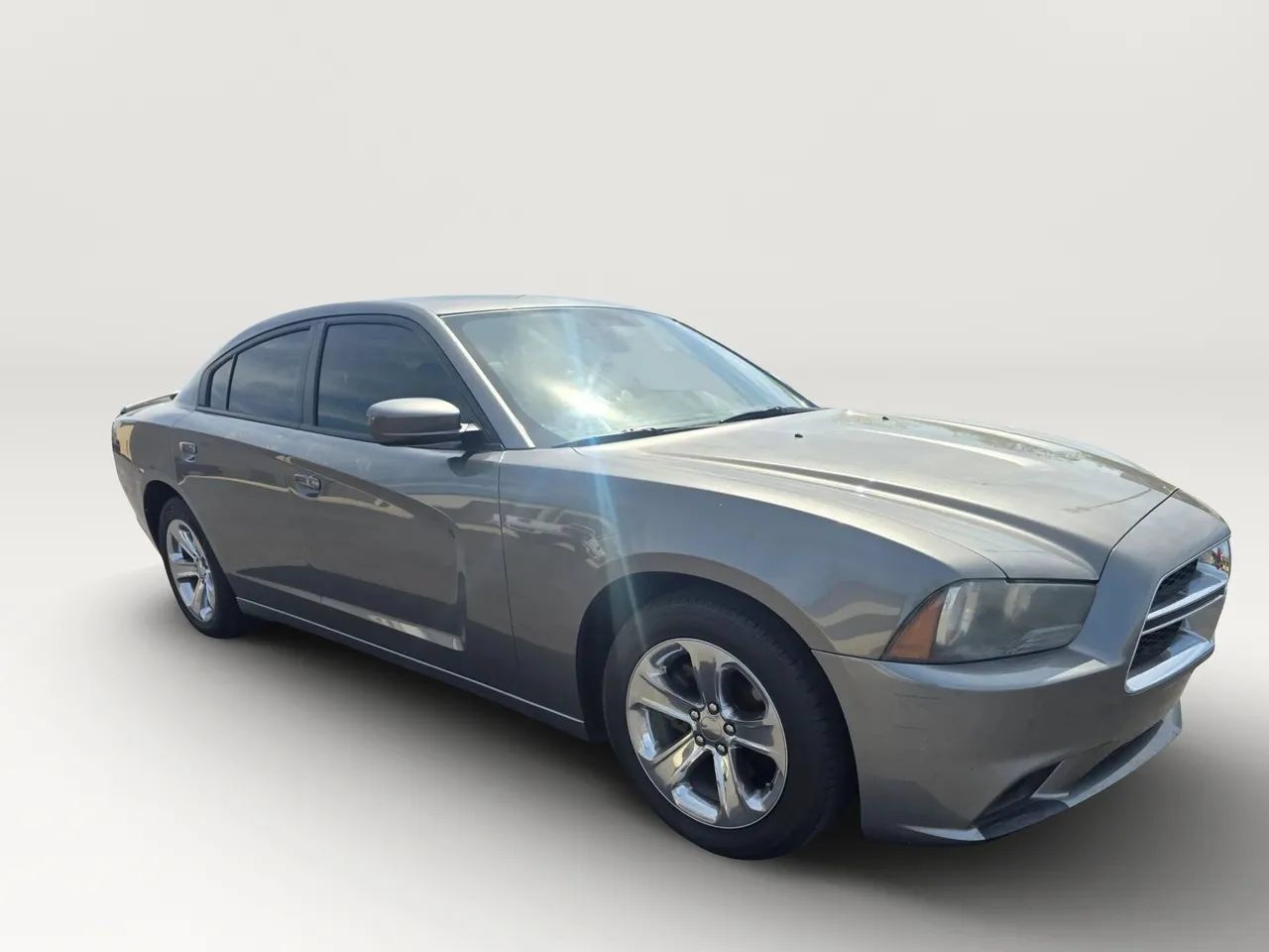 Used 2012 Dodge Charger SE w/ Sport Appearance Group RWD image 4