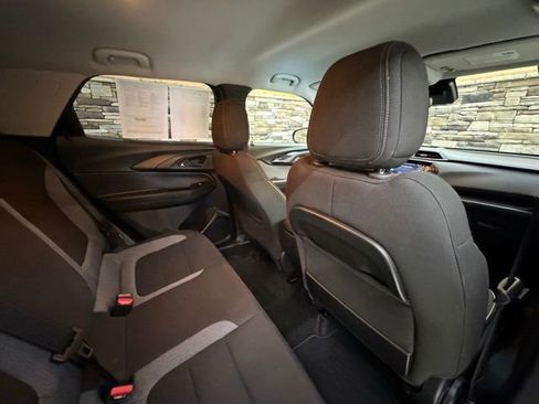 Used 2023 Chevrolet TrailBlazer LT w/ Convenience Package AWD/4WD image 31