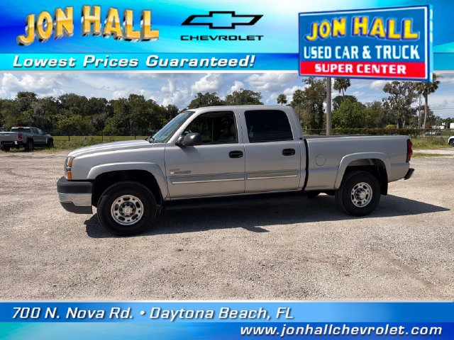 Used 2004 Chevrolet Silverado 2500 LT w/ Heavy-Duty Power Package RWD image 3