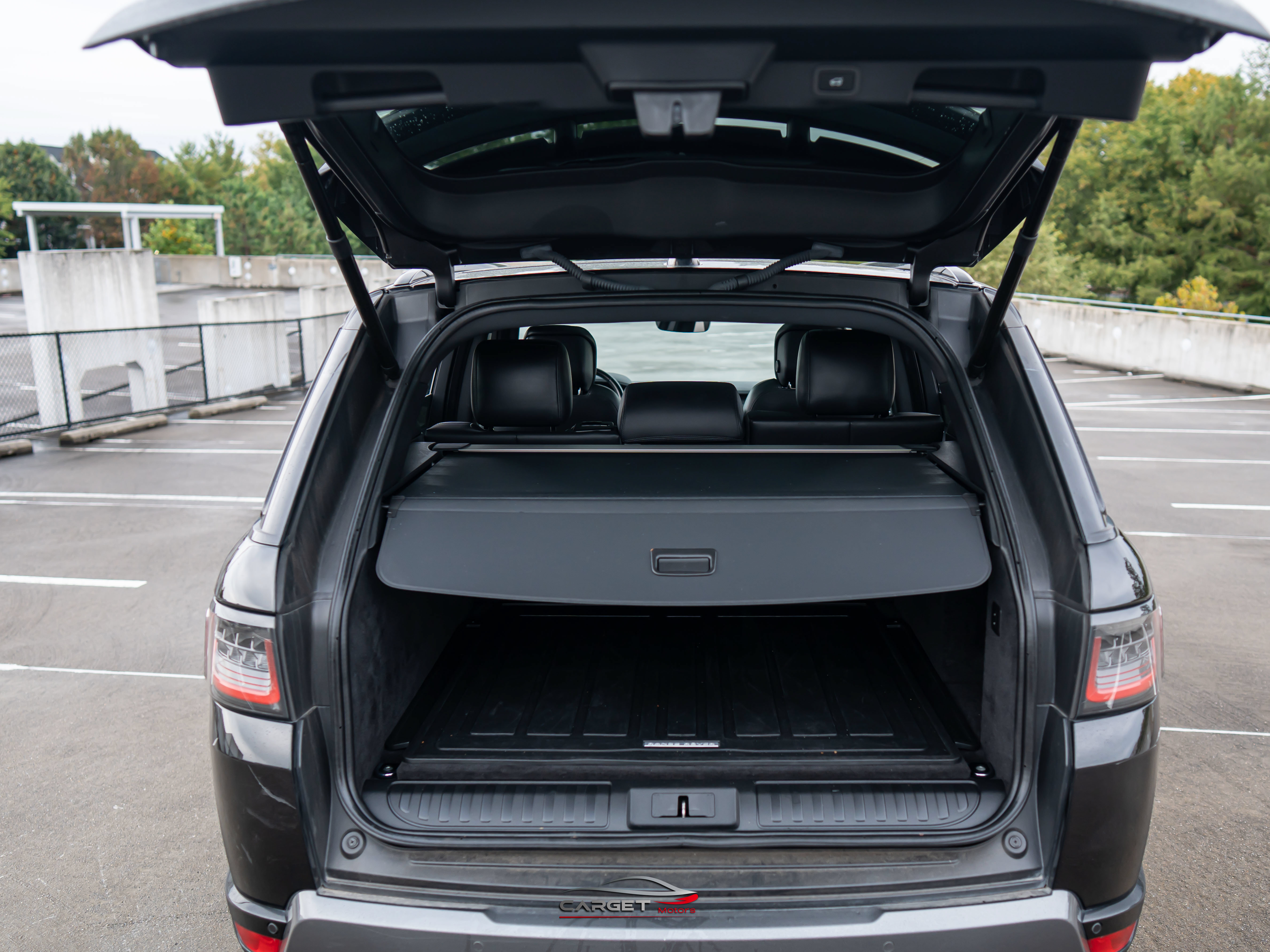 Used 2018 Land Rover Range Rover Sport HSE AWD/4WD image 49