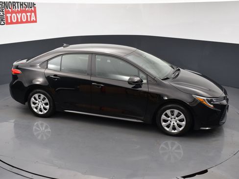 Used 2024 Toyota Corolla LE FWD image 20