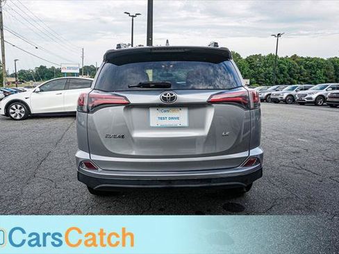 Used 2016 Toyota RAV4 LE FWD image 13