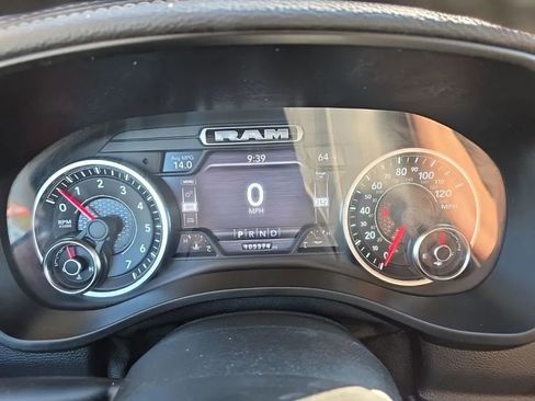 Used 2019 RAM 1500 Laramie image 19