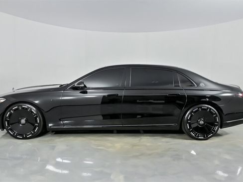 Used 2024 Mercedes-Benz Maybach S 680 4MATIC image 8