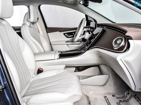 Used 2023 Mercedes-Benz EQE 500 4MATIC SUV image 22