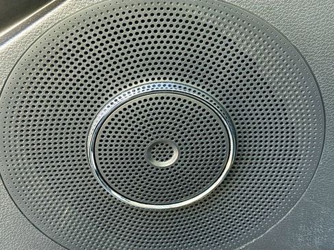 Used 2024 Ford Expedition Max XLT image 20