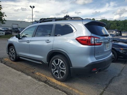 Used 2024 Subaru Ascent Limited w/ Technology Package AWD/4WD image 7