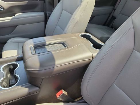 Used 2021 Chevrolet Tahoe Z71 w/ Z71 Off-Road Package image 21