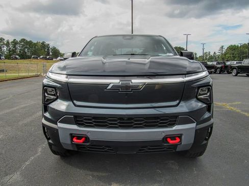 New 2026 Chevrolet Silverado EV Trail Boss image 2