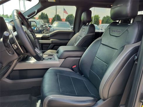 Used 2017 Ford F150 Raptor w/ Equipment Group 802A Luxury AWD/4WD image 17