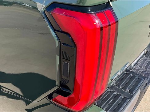 Used 2023 Toyota Tundra Limited w/ Power Package image 28