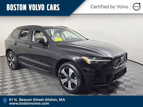 Certified 2025 Volvo XC60 T8 Plus w/ Protection Package Premier image 1